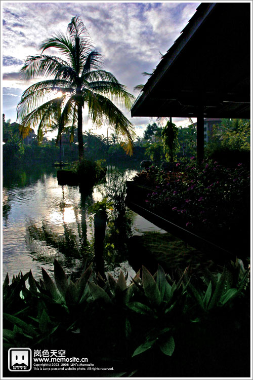 酒店餐厅内的一角