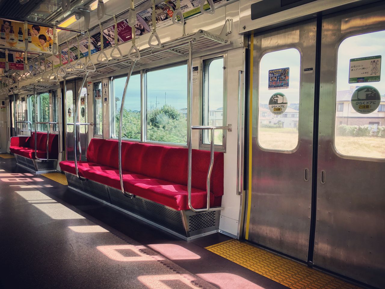 从东京前往箱根的列车