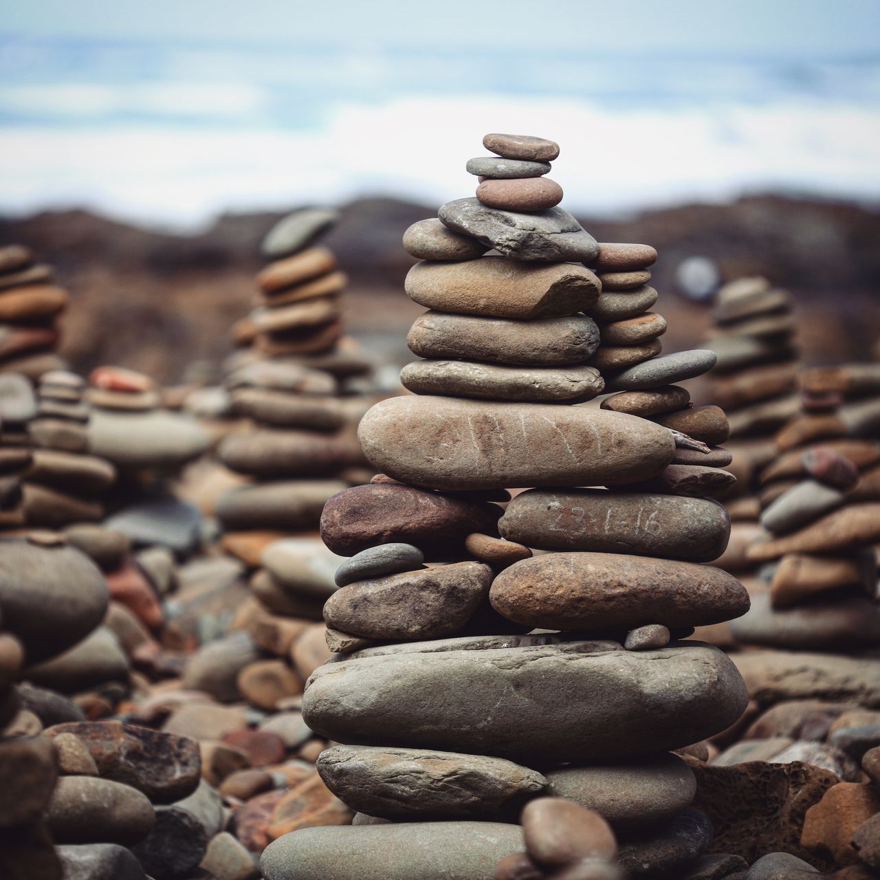 这是是N多垒石的方案