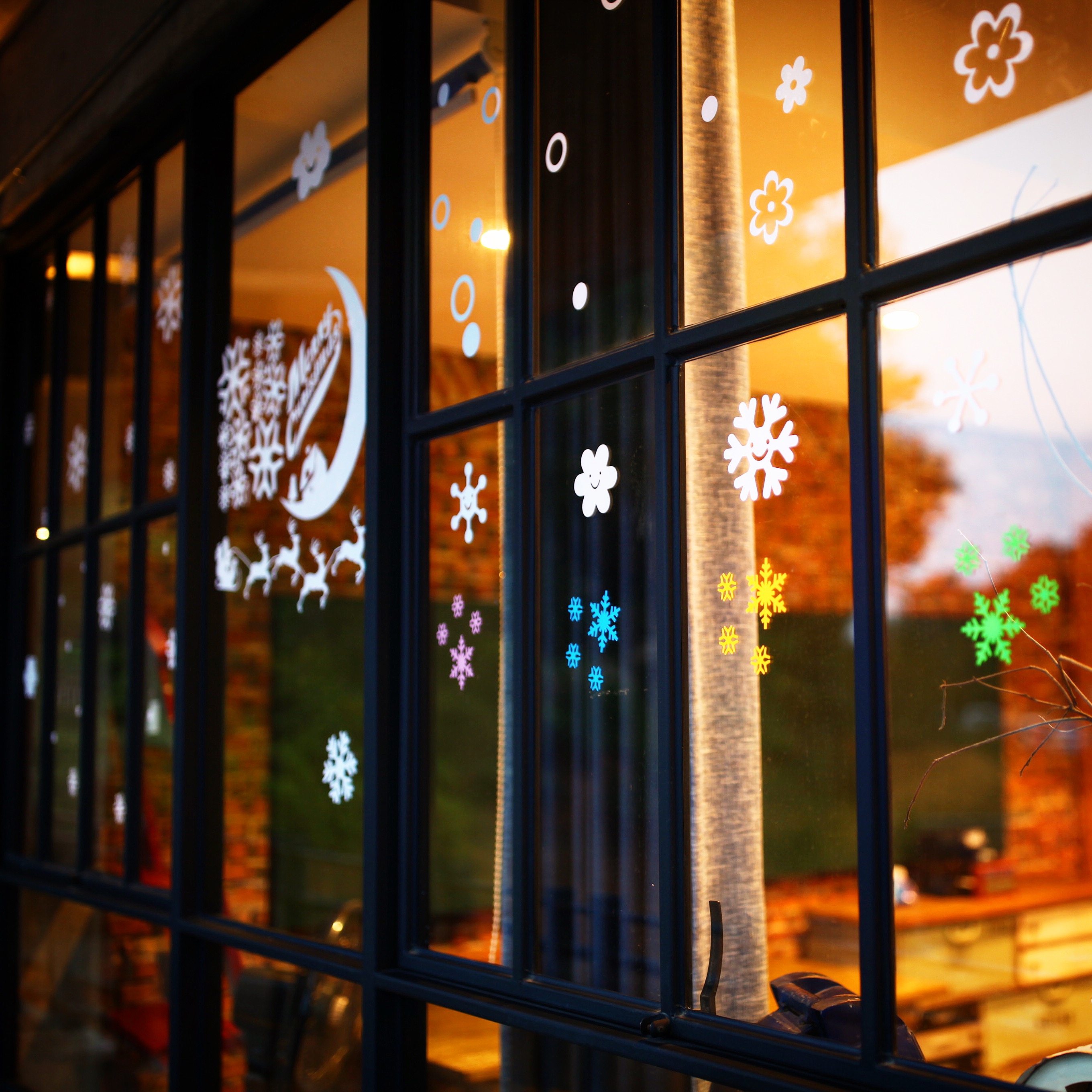 恰逢西方圣诞节，让民宿的格调更添一格