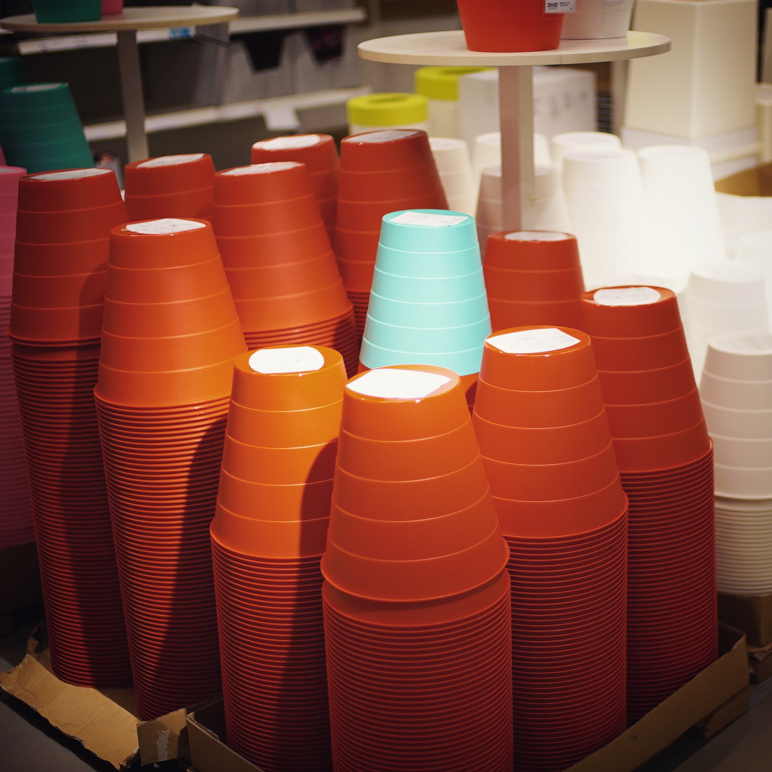 连垃圾桶翻转堆一堆都很有看头