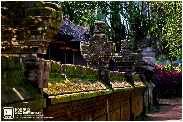 Pura Tirta Empul （圣泉庙）的一角